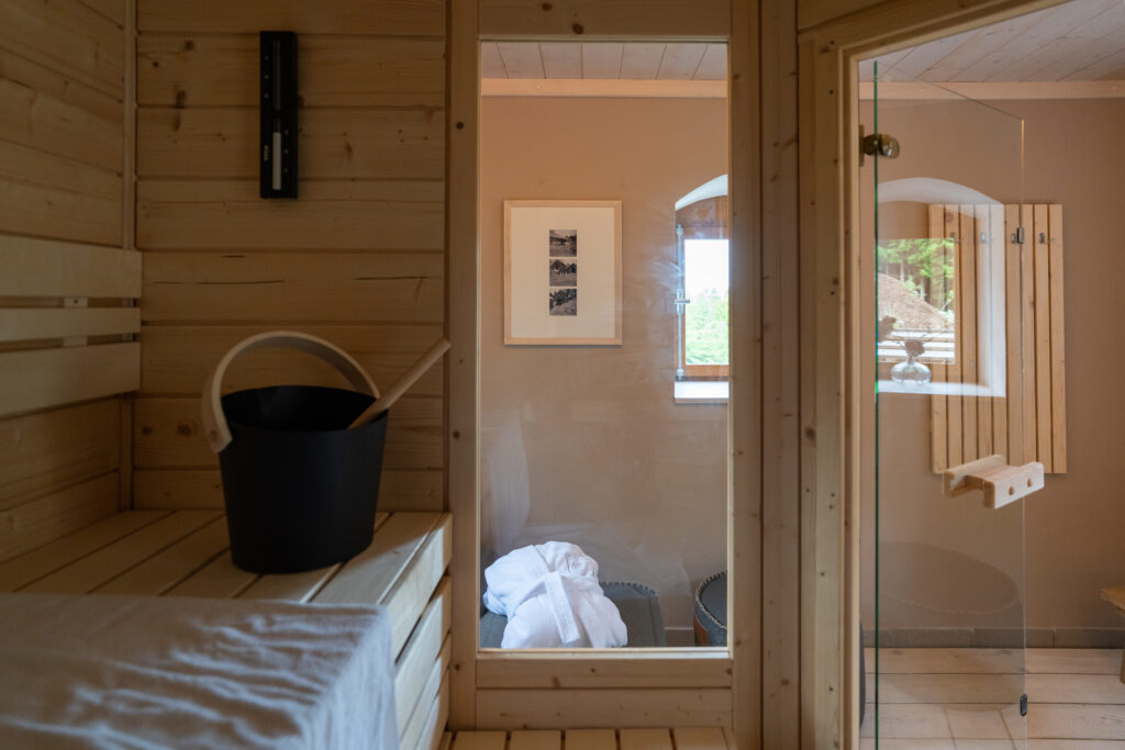 STAINDLHOF 1680 / Sauna © Sylvi Thierbach