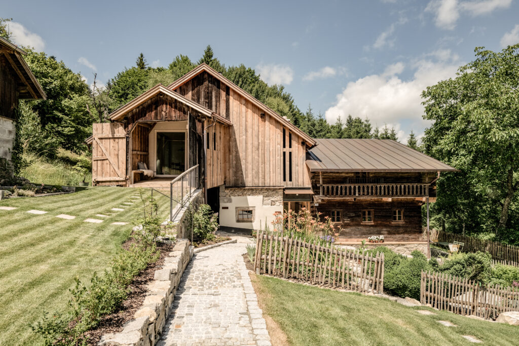 STAINDLHOF 1680 / Sommer © Schiermeier-wohnen